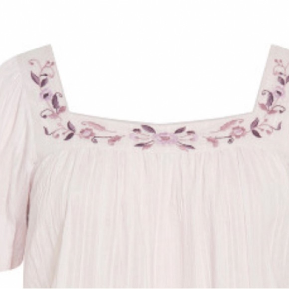 AVEOLOGY
Misty Embroidered Top - lavender​​​​ plus 26/28  20​​​​​​​​​​ - Picture 5 of 8